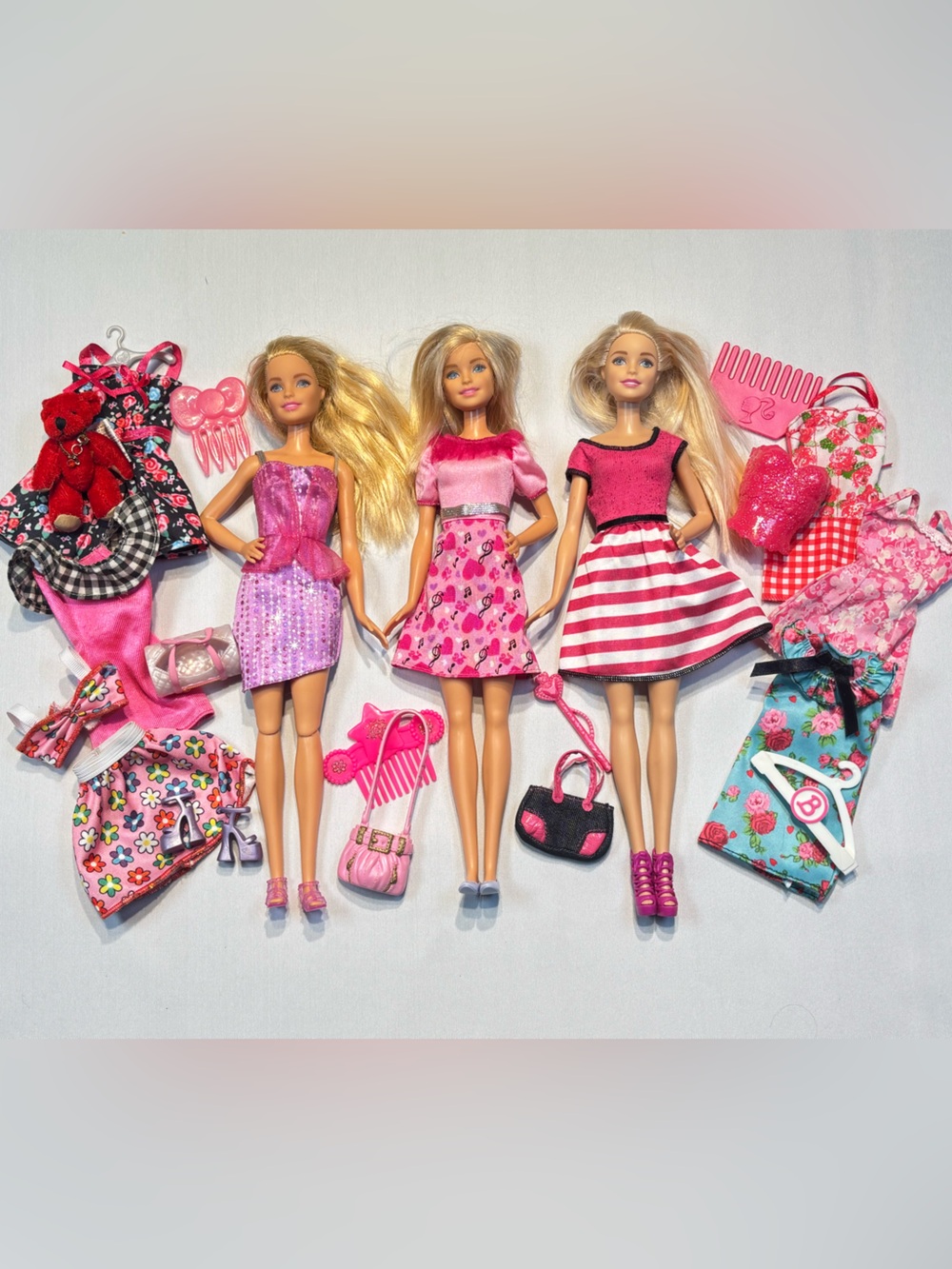 ✨ Barbie Fashionista & Accessories Bundle ✨
